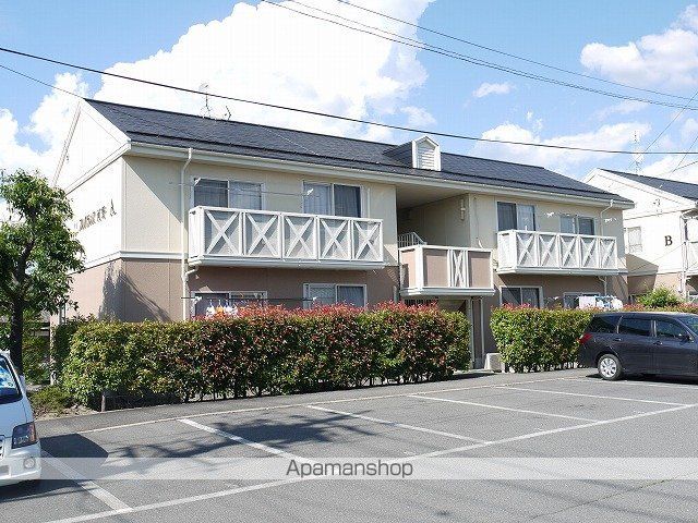 フレグランス・河野の外観写真