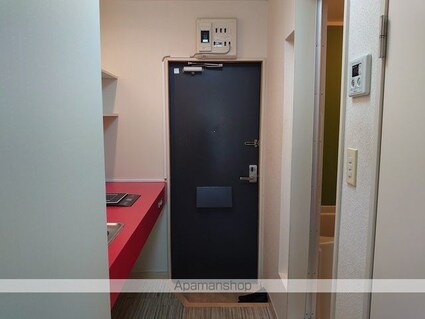 Ｓ・Ｔクローバー[1K/19.38m2]の玄関