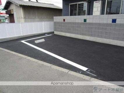 Ｄｅａｒｇｒａｃｅ[1LDK/36.44m2]の駐車場2