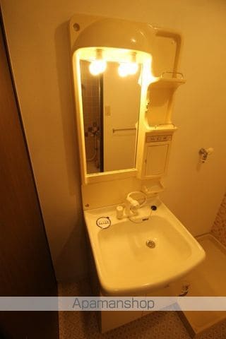 サンモールタナカの内装写真