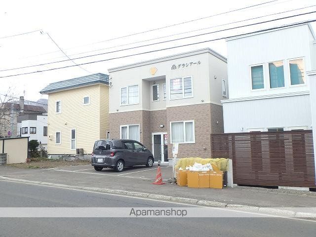 グラシアールの外観写真