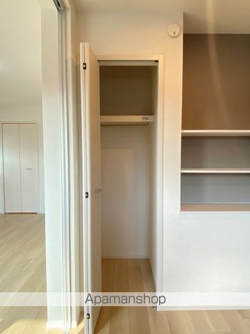 フェリスVの内装写真