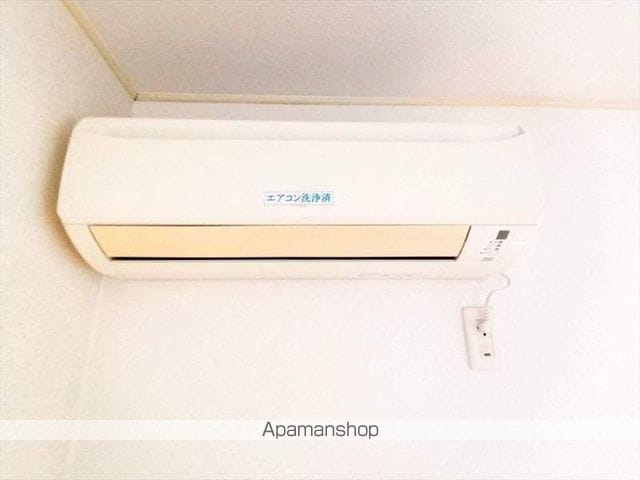 パインツリーEの内装写真