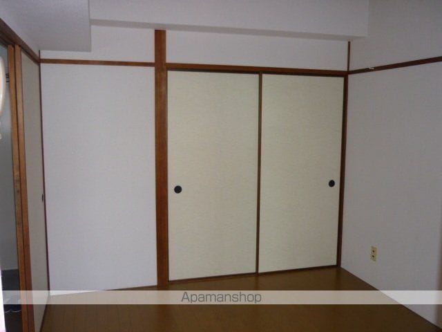 新見ビルの内装写真