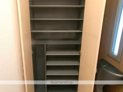 グランディールＴ[2LDK/53.76m2]の収納