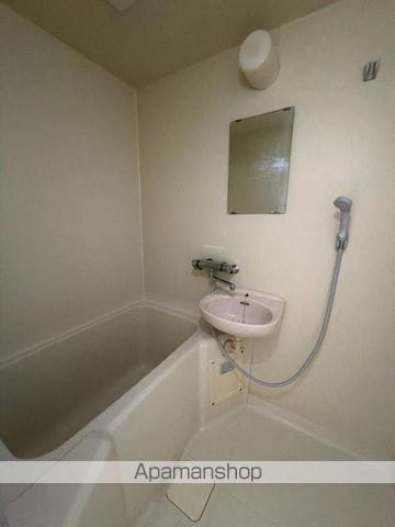グランドステータス西宝町の内装写真