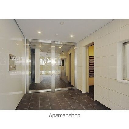 グラマシー横濱関内[1K/24.8m2]のエントランス