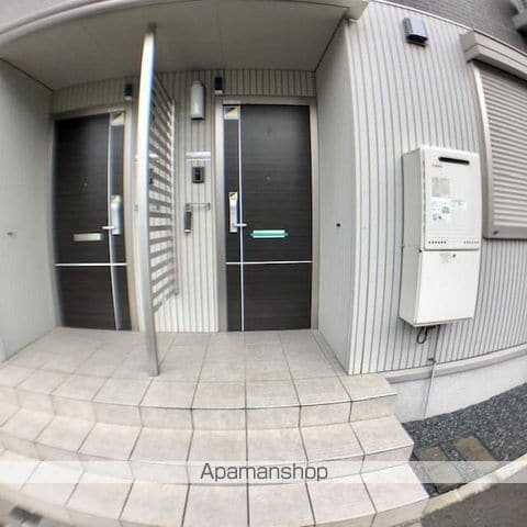 ディアコートの玄関写真