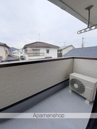 モンターニュ　リーヴル[2LDK/52.83m2]のバルコニー