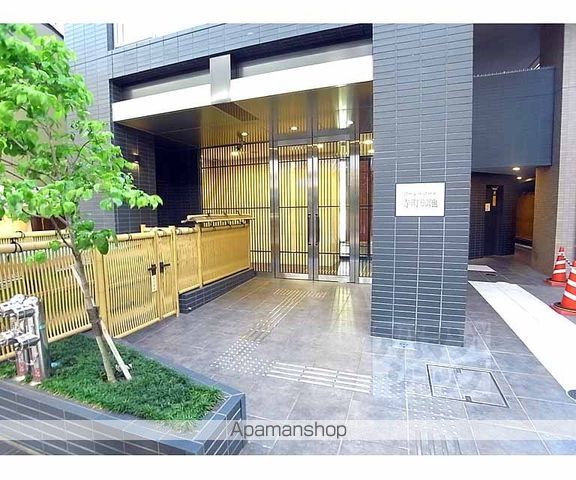 ローレルコート寺町御池の外観写真