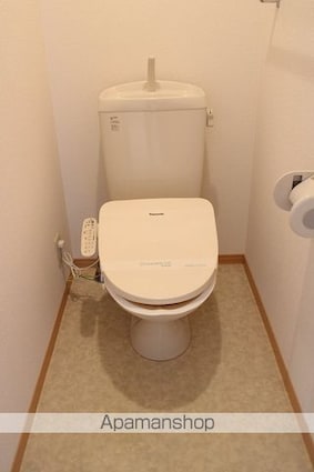 コンフォール泉　Ｂ棟[2LDK/68.4m2]のトイレ