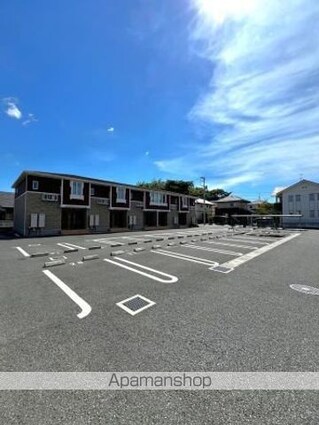 クレールⅡ　Ｂ[2LDK/57.21m2]の駐車場