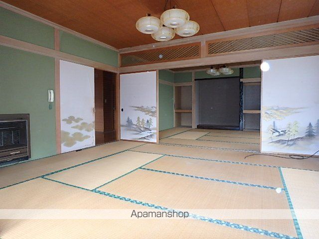 detached 北海道空知郡上砂川町字上砂川町

地図を見る