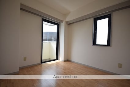 メイプル・アーサ中山[2K/33.16m2]の内装3