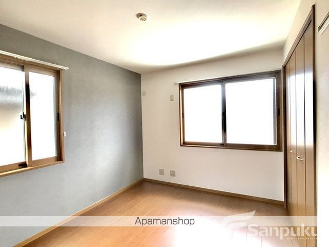 Y・サイレントビレッジ久万ノ台 A棟の内装写真