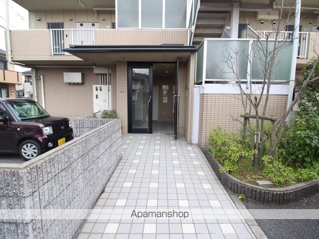 アクシス堂山IIの玄関写真