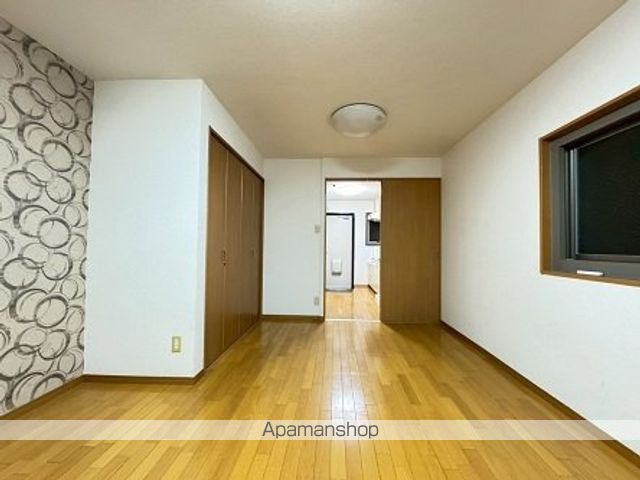 筆ヶ崎マンションの内装写真