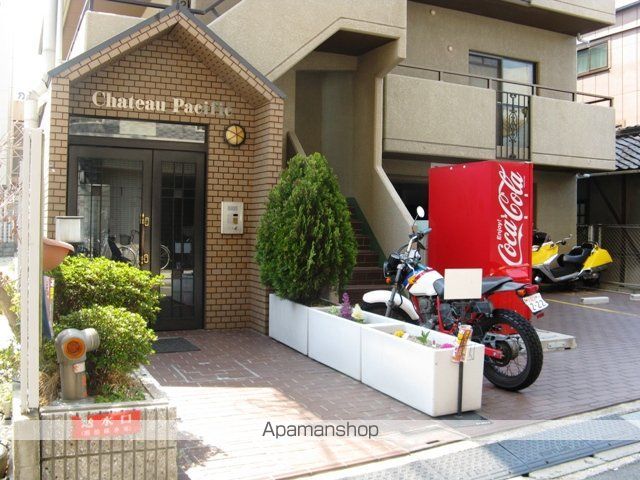 GROWTH PACIFIC 長田の玄関写真