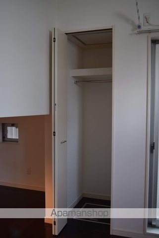 quons recessの内装写真