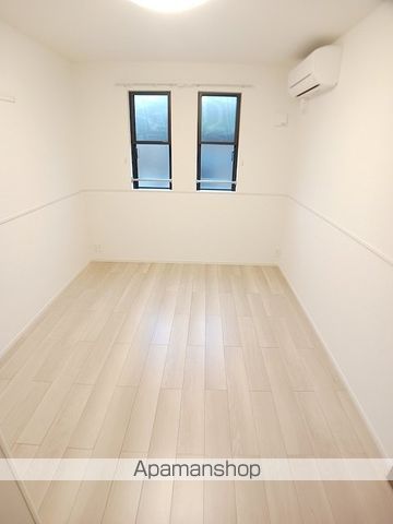 セリーンガーデン IVの内装写真