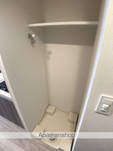 スプランディッド新大阪WESTの内装写真