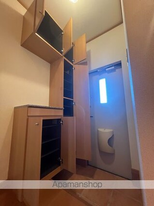 グランデ・フォルテ　Ⅱ[2DK/44.7m2]の玄関