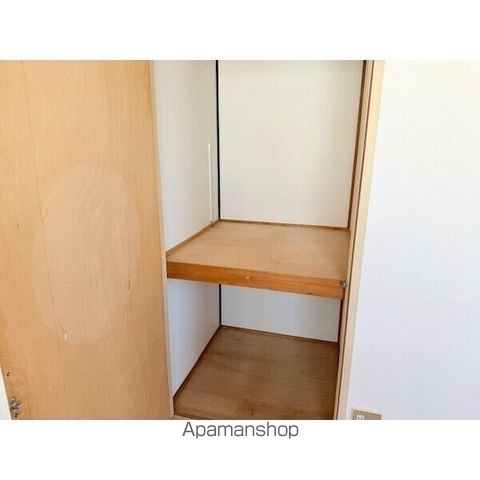 トミーハイツ茂呂山Aの内装写真