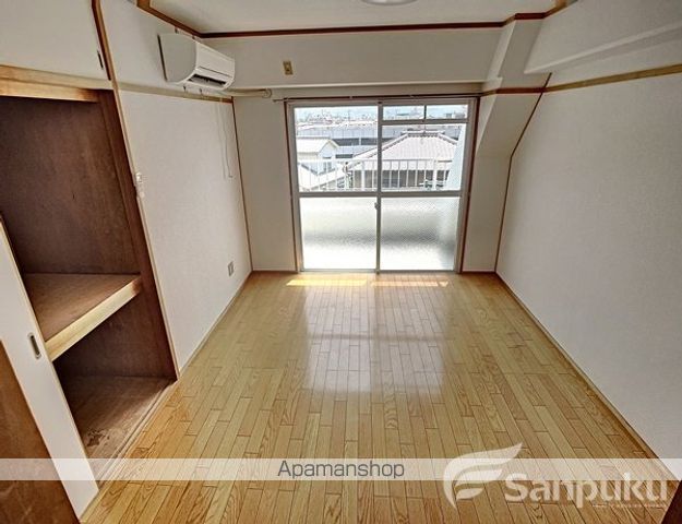 ハイツ岡本の内装写真