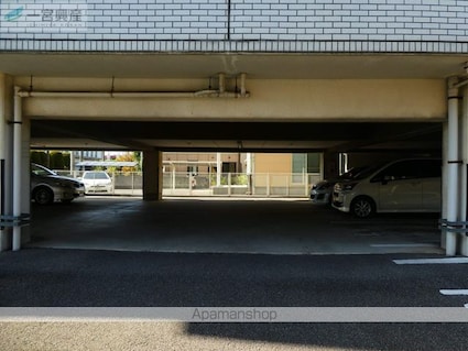 グリーンハイム[1DK/31.32m2]の駐車場