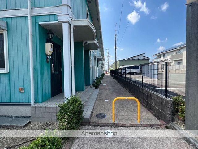 リビングタウン愛野の内装写真