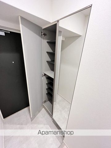 スプランディッド難波WESTIIの内装写真