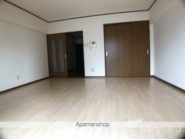 アメニエス萱町の内装写真
