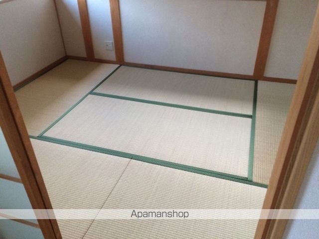 フローラルB棟の内装写真