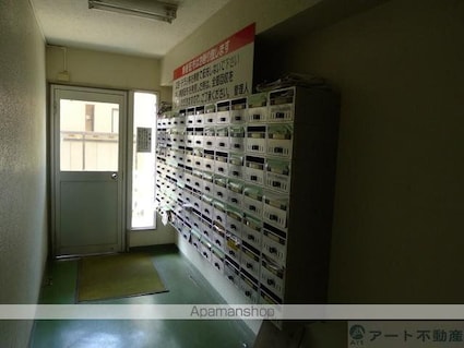 大聖ハイツ　西棟[1R/60m2]の共用部1
