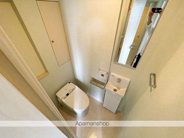 プレミアム菱屋西の内装写真