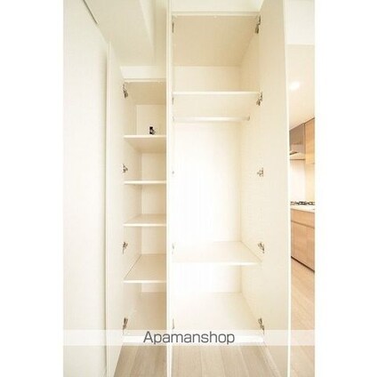 ライトテラス錦糸町[1R/25.26m2]の収納