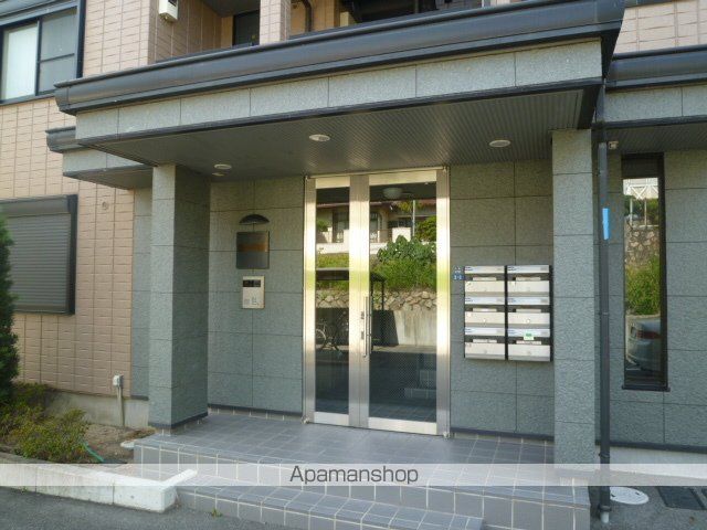 リゾ宝塚の玄関写真