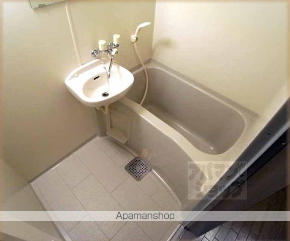 ビクトワール二条の内装写真