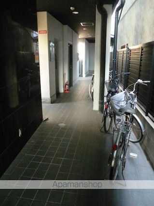 アバンサール遠里小野[1R/21.87m2]のエントランス1