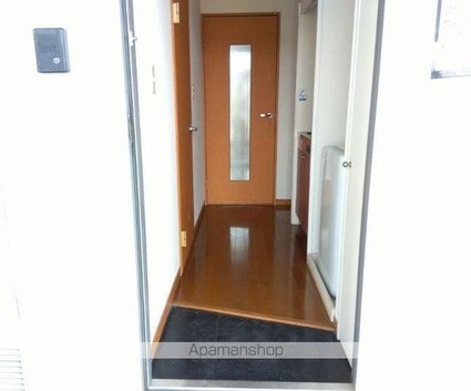 レオパレスＡＳＴ[1K/26.49m2]の玄関