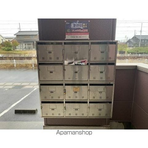 グランドソレイユ城前の内装写真