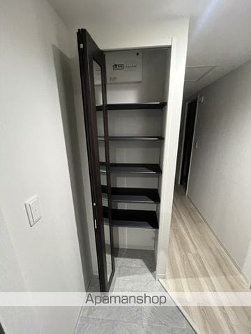 メニーズコート創成タウンC棟の内装写真