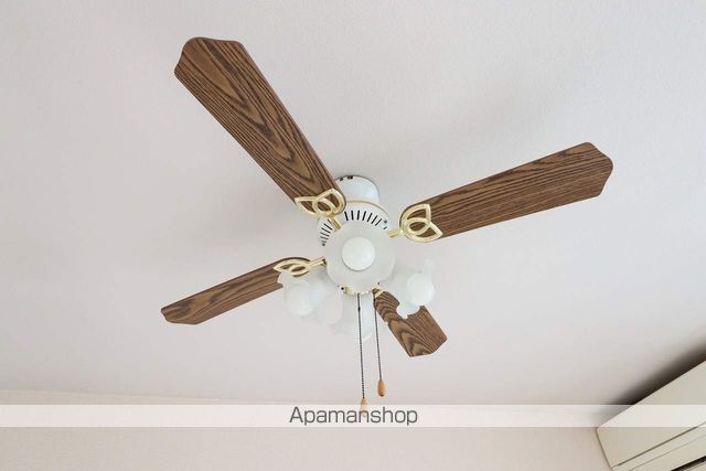 アメニティ名倉 Aの内装写真