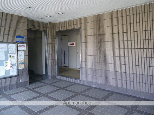 コンフォートステージIの玄関写真