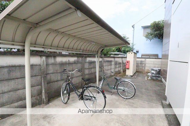 レオパレスサイカチの外観写真