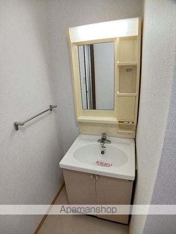 ポートハイツ2号館 B棟の内装写真