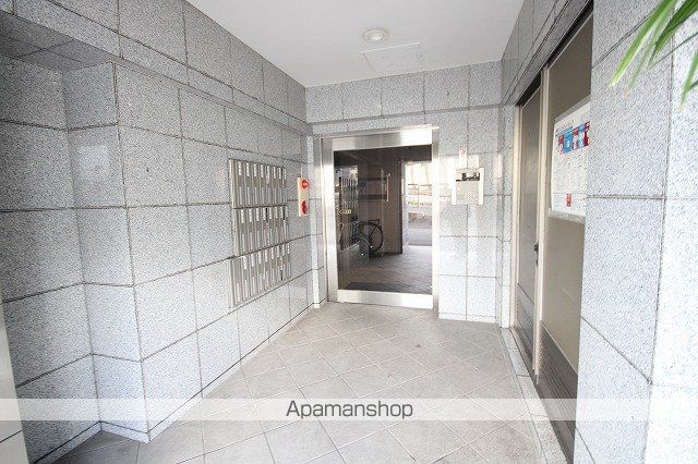 ARVADA B.L.D.の玄関写真