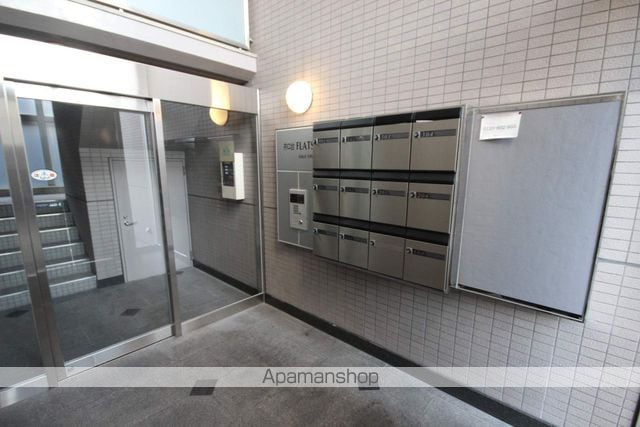 井口台FLATSの玄関写真