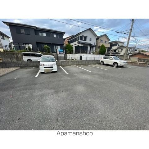 アヴィオンの外観写真