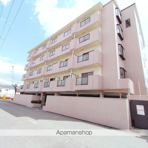 シャンテー長尾家具の外観写真